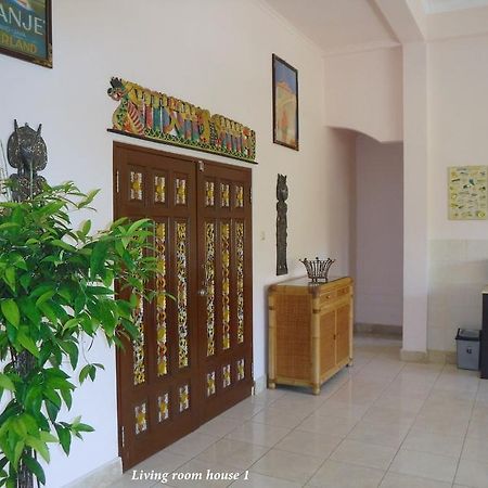 Hotel Ombak Putih Bungalows Nusa Dua  Exteriér fotografie