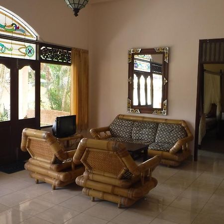 Hotel Ombak Putih Bungalows Nusa Dua  Exteriér fotografie