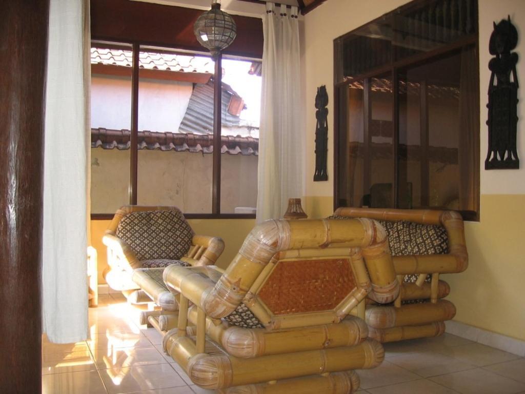 Hotel Ombak Putih Bungalows Nusa Dua  Pokoj fotografie