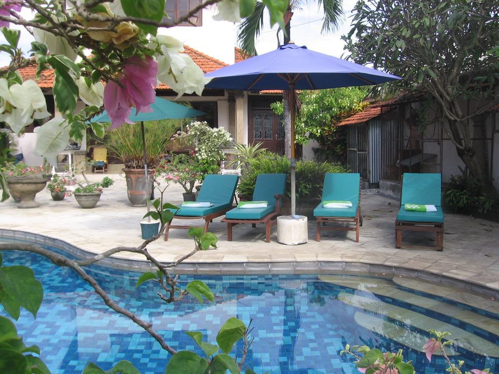 Hotel Ombak Putih Bungalows Nusa Dua  Exteriér fotografie